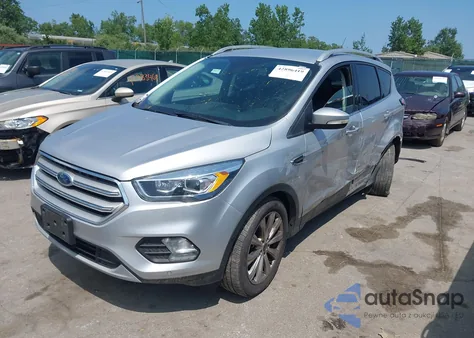 2018 Ford Escape Titanium из США, поврежденный, VIN 1FMCU0J99JUC85530
